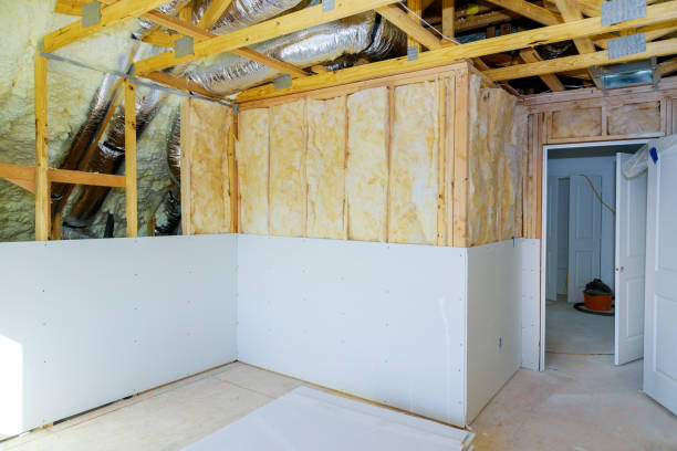 Best Spray Foam Insulation in Amityville, NY